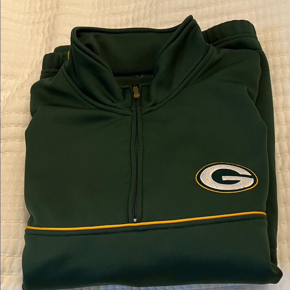 NFL Green and Gold Zip-Up Sweater